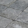 Pavé en béton vieilli 13 x 13 x 5 cm nuancé gris par palette de 7,6 m2