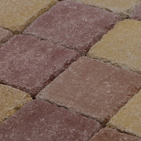 Pavé en béton vieilli 10 x 10 x 3,7 cm nuancé clair par palette de 9,6 m2 Pavé en béton vieilli 10 x 10 x 3,7 cm nuancé clair par palette de 9,6 m2