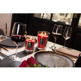 Bougie parfumée Rendez-vous 225 g - Senteurs fleuries et boisées