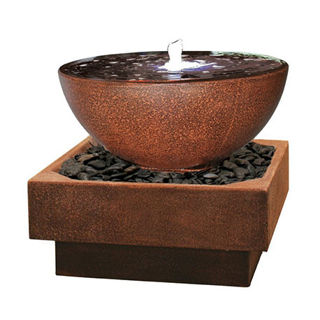 Fontaine Coupe en béton fibré à poser 81 cm x 90 cm couleur corten Fontaine Coupe en béton fibré à poser 81 cm x 90 cm couleur corten