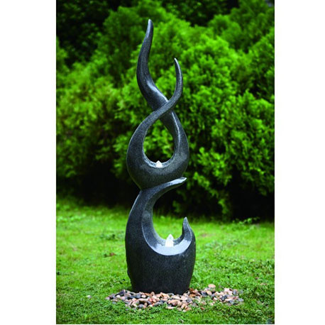 Fontaine de jardin   Flamme en polyroche  38 x 27 x 150 cm  Gris clair 