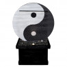 Fontaine Yin et Yang avec socle rectangulaire à poser en béton fibré – 70 x 30 x 120 cm – noir et blanc