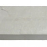 Margelle de piscine en pierre naturelle Kandla white beige brut avec côtés sciées – 60 x 30 x 3 cm