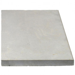 Margelle de piscine en pierre naturelle Sinai Pearl Sensato avec bord droit et chanfreiné – 60 x 30 x 3 cm