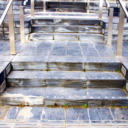 Pavé terrasse en ardoise naturelle  15 x 15 x 3-4 cm