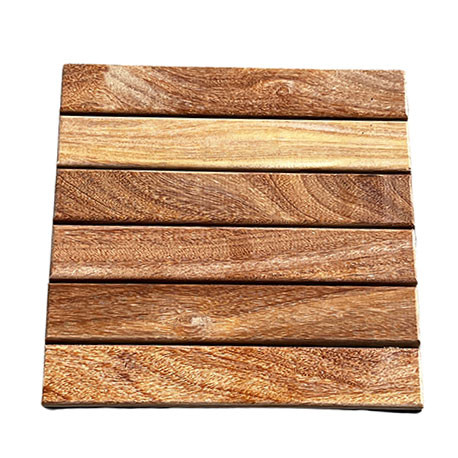 Dalle de terrasse en bois exotique Cumaru 30 x 30 x 3 cm Dalle de terrasse en bois exotique Cumaru 30 x 30 x 3 cm