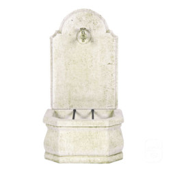 Fontaine de jardin murale Fronton lisse en pierre reconstituée vieillie – 61 x 45 x 111 cm – ton pierre