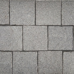 Pavé en pierre naturelle granit flammé 10 x 10 x 4 cm
