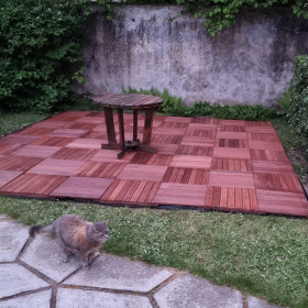Dalle de terrasse en bois exotique Ipé – 50 x 50 x 3,8 cm