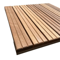 Dalle de terrasse en bois exotique Cumaru 50 x 50 x 3,8 cm