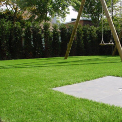 Gazon synthétique tufté Brins 38 mm – Epaisseur 40 mm – Rouleau 4 x 25 m soit 100 m²