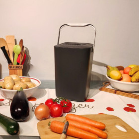 Seau à compost Kajo en polypropylène avec filtre à charbon actif – 7,5 L – 20 x 19,5 x 29 cm - Gris/Gris souris