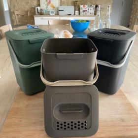 Seau à compost Kajo en polypropylène avec filtre à charbon actif – 7,5 L – 20 x 19,5 x 29 cm - Gris/Gris souris