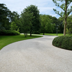 Dalle stabilisatrice de graviers 120 x 80 x 4 cm soit 0,96 m2 (Qualité image IA)