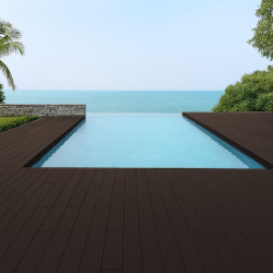 Lame de terrasse en bambou densifié XTR – 185 x 13.7 x 2 cm – Coloris Expresso - Mise en situation - Image IA