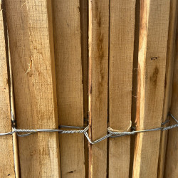 Ganivelle sciée en châtaignier – Hauteur 0,8 m - Espacement 4/5 cm – Longueur 5 m