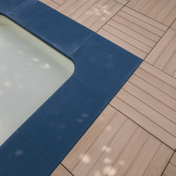 Margelle en pierre reconstituée plate courbe 38 x 30 x 2,5 cm anthracite - Qualité Image IA