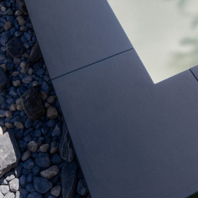 Margelle de piscine en pierre reconstituée courbe aspect granit 45,5 x 30 x 2,5 cm - anthracite