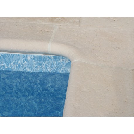 Kit margelle en pierre reconstituée galbée avec escalier roman 4 cm 6 x 12 ml blanc