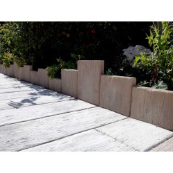 Bordure de jardin en pierre reconstituée planche apparence bois blanchi 60 x 3 x 30 cm
