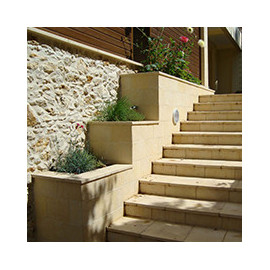 Murets de terrasse en pierre reconstituée