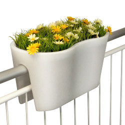 jardinière en pvc pour rambarde de balcon