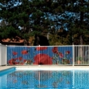 Brise vue en toile : une occultation parfaite pour les bords de piscine !
